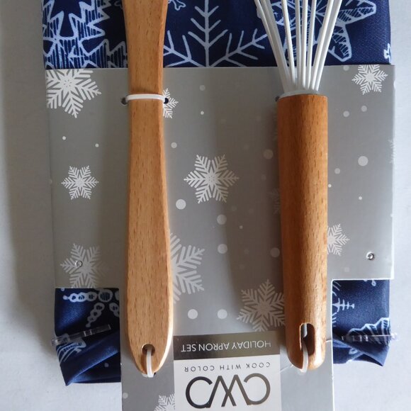 COOK WITH COLOR HOLIDAY SNOWFLAKE APRON WOOD HANDLED SPATULA WHISK SET (NEW) - Picture 8 of 8